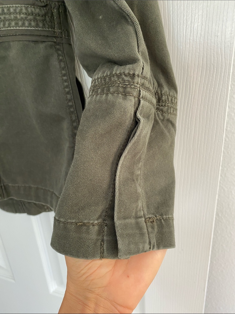 LOFT Olive Green Utility Jacket with Flap Pockets Size Medium Petite NWT - Picture 7 of 9